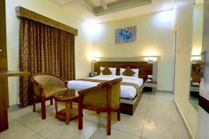 FabHotel The Glory