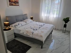 STRIGA Apartment with 2 rooms and balcony