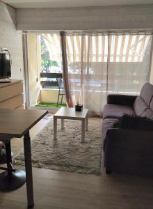 Appartements Studio Andernos vue Bassin port ostreicole charmant et lumineux avec piscine et balcon ! : photos des chambres