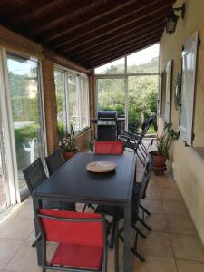 Villa de vacances avec piscine chauffée proche d Anduze