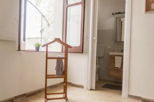 [DOWNTOWN SELINUS] Bright apartment with courtyard