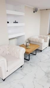 MINI POOL ROOMS - ULTRACENTRAL - piscina cu hidromasaj