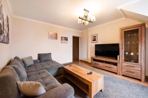 Old Town Market Place Penthouse by BookingHost