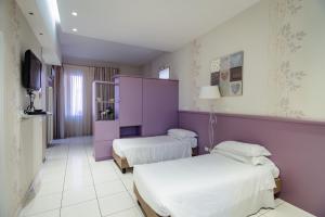 Studio (4 adults) - Annex  room in Hotel Paradise