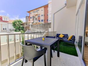 Coutinho Apartment - Modern Ap in the City Centre with Balcony