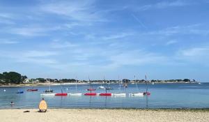 Maisons de vacances Charmante maison au Port de Sainte Marine : photos des chambres