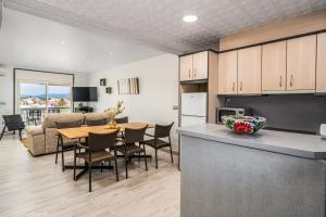 WELCS APARTAMENTO 012 EMP en el centro de Empuriabrava