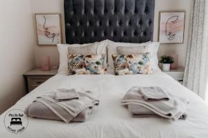 Stylish Belfast City Centre 2 Bedroom Apt Free Parking