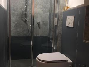 Charmant Studio avec Mezzanine, Climatisé, au Cœur de Menton, Proche Plages et Commerces - FR-1-196-300