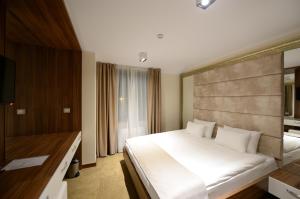 Double Room room in Hotel Hedonic