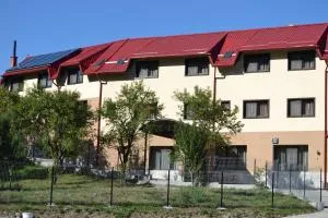 科瓦斯纳克里斯蒂安旅馆 - 泽巴拉