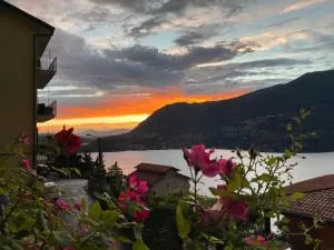 Sunset Feel House - Moltrasio