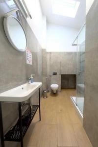 Smart Central Apartments
