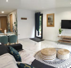 Appartements L'escapade.T2 ☆ Jardin ☆ Spacieux ☆ Calme : photos des chambres