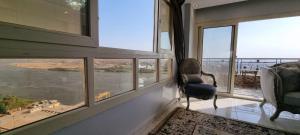 The fascination of the Nail river view