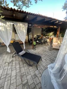 MIA mobile home with jacuzzi