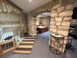 Appartements Appart Spa Privatif : photos des chambres