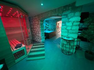 Appartements Appart Spa Privatif : photos des chambres