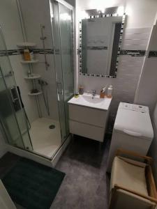 Appartement de 50m2 à 2 pas du port et plage!