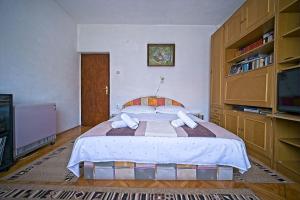 Apartment Pavo - 80 m from beach