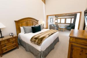 Bald Eagle Three Bedroom Suite in the Heart of Park City condo