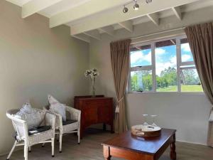 Protea Loft - Romantic stay - No Load shedding