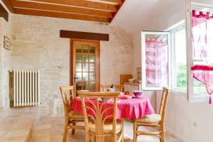 Appartements Isida YourHostHelper : photos des chambres