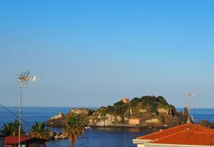 Le Omeriche dimore di Acitrezza