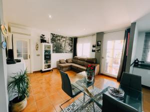 Mikas House