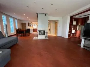 Ancoba House - Trzciany