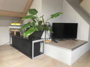 B&BOosterweg3 Studio - Free private parking