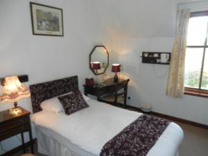 Single Room room in Morangie Hotel Tain