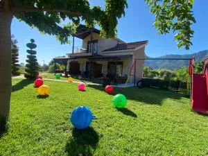 Aelia Studios - Potamiá