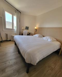 Hotels Hotel Causse Comtal Rodez, The Originals Relais : photos des chambres