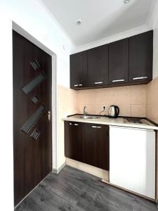 Комфортні апартаменти 82