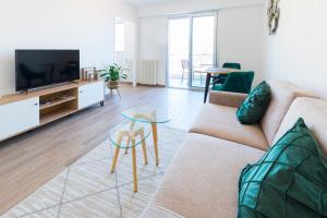 Appartements LES LUCIOLES - Studio - Carre d'or Menton : photos des chambres