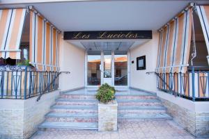 Appartements LES LUCIOLES - Studio - Carre d'or Menton : photos des chambres