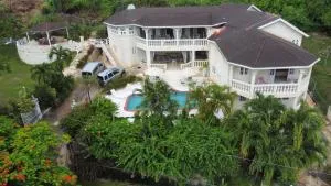 Sea Symphony Villa - Colleton