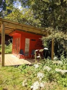 Stay Wild Retreats 'Glamping Pods and Tents' - Ifton Heath