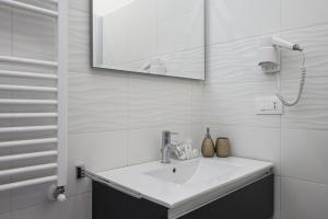 La Meraviglia- San Pietro - Vatican Area