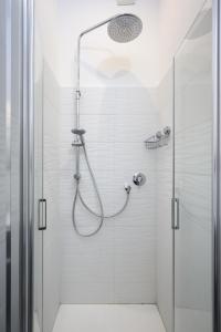 La Meraviglia- San Pietro - Vatican Area