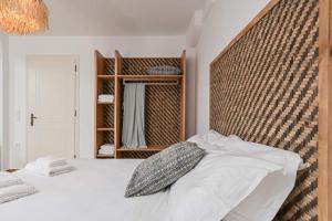 Studio with Balcony room in Delight Paravatos Studios