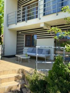 Townhouse with a terrace!