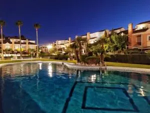 Adosado para familias al lado de la playa, con piscina - Grao de Castellón