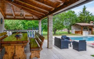 Stunning Apartment In Barban With Wifi