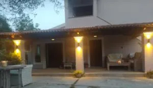 Paris Apartment - Doukádes