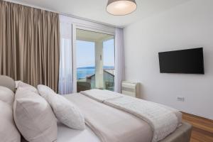 Apartment Stella - heated rooftop swimming pool 