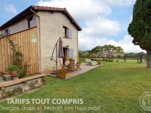 Maisons de vacances Gite Amions-Vezelin, 3 pieces, 4 personnes - FR-1-496-226 : photos des chambres