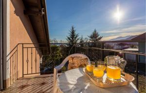 1 Bedroom Lovely Apartment In Matulji