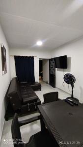 SANTYS HOUSE MELGAR apartamento amoblado 5 Huéspedes
